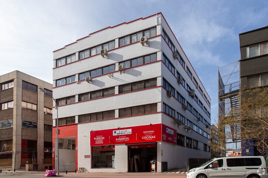 Bureau dans Madrid, Madrid à vendre - Photo principale – Image 1 sur 3