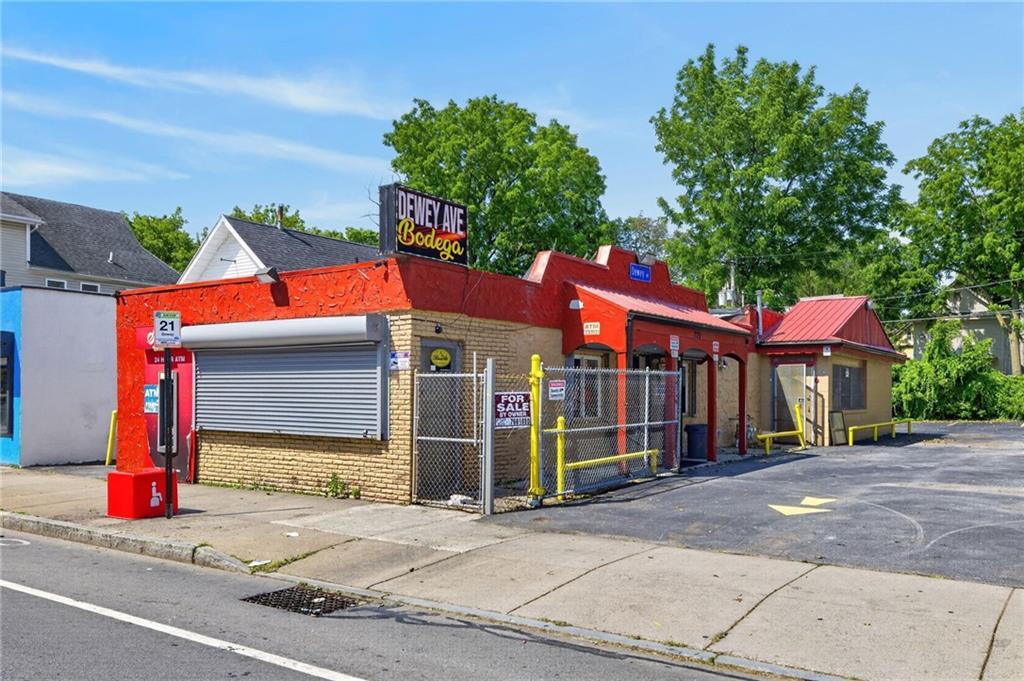 739 Dewey Ave, Rochester, NY à vendre Photo de l’immeuble– Image 1 sur 16