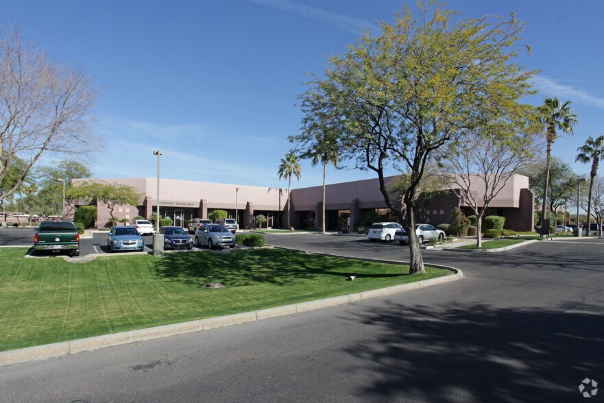 17235 N 75th Ave, Glendale, AZ à vendre - Photo de l’immeuble – Image 2 sur 3