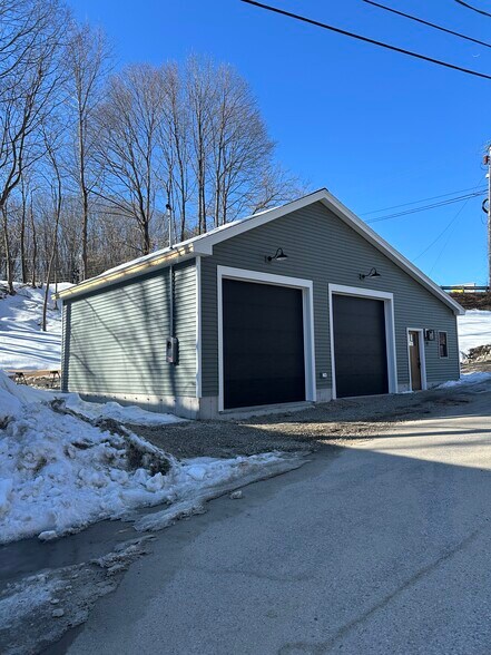 9 Hutchins St, Auburn, ME à vendre - Photo de l’immeuble – Image 2 sur 17