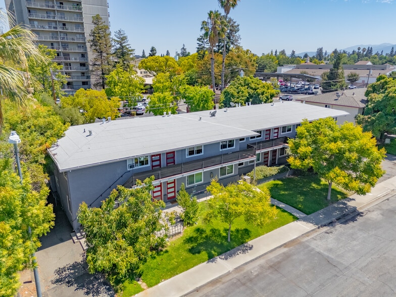 430 Dunster Dr, Campbell, CA à vendre - Photo de l’immeuble – Image 3 sur 16