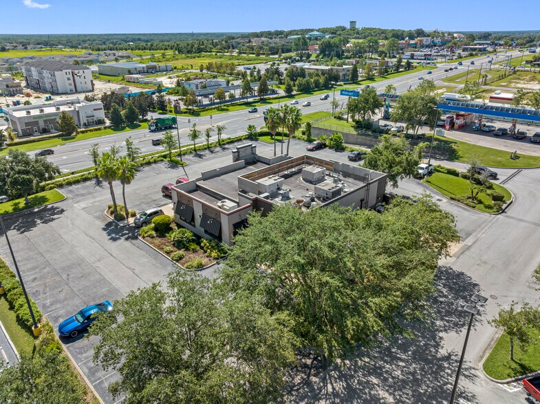 7643 Gall Blvd, Zephyrhills, FL à vendre - Photo de l’immeuble – Image 2 sur 27