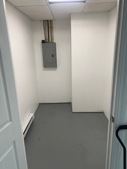 1175-1195 N Main St, Randolph, MA à louer - Photo intérieure – Image 2 sur 7