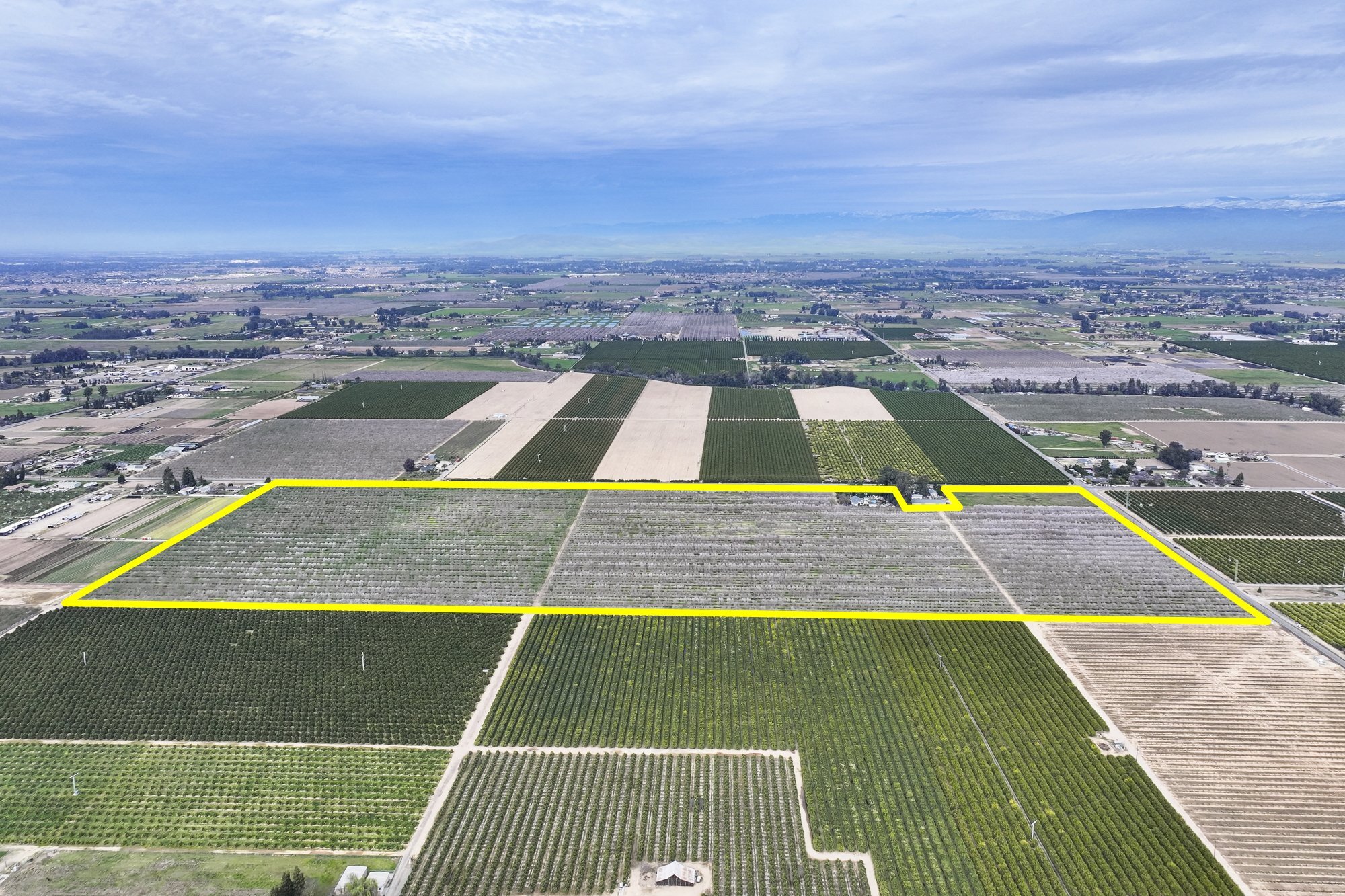 10847 E Belmont Ave, Sanger, CA à vendre Photo principale– Image 1 sur 13