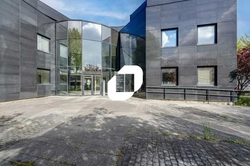 Bureau dans Grigny à vendre Photo de l’immeuble– Image 1 sur 14