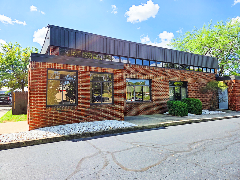 611 S Sandusky St, Delaware, OH à vendre - Photo de l’immeuble – Image 3 sur 5