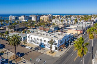 129-133 S Coast Hwy, Oceanside, CA - VUE AÉRIENNE  vue de carte - Image1