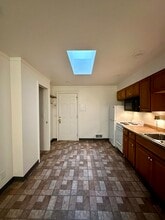 600 W Crockett St, Seattle, WA à louer Photo intérieure– Image 2 sur 11