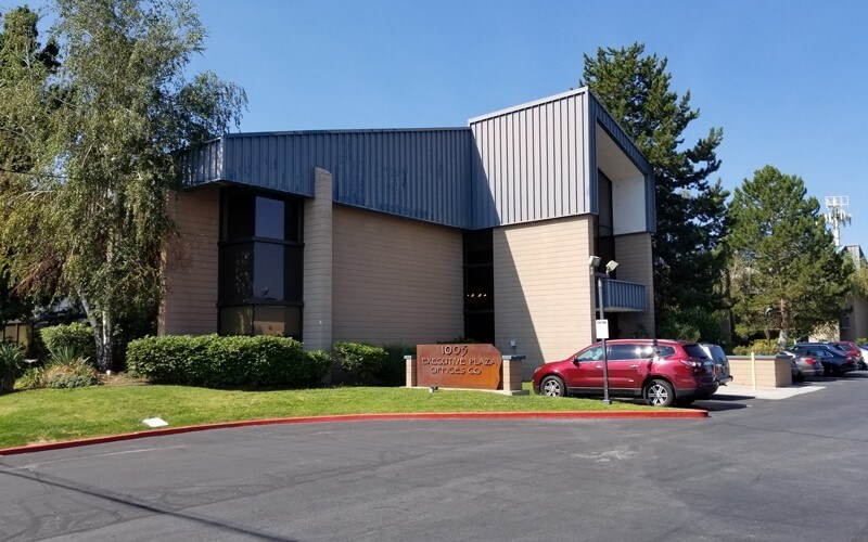 1005 Terminal Way, Reno, NV à louer Photo principale– Image 1 sur 10