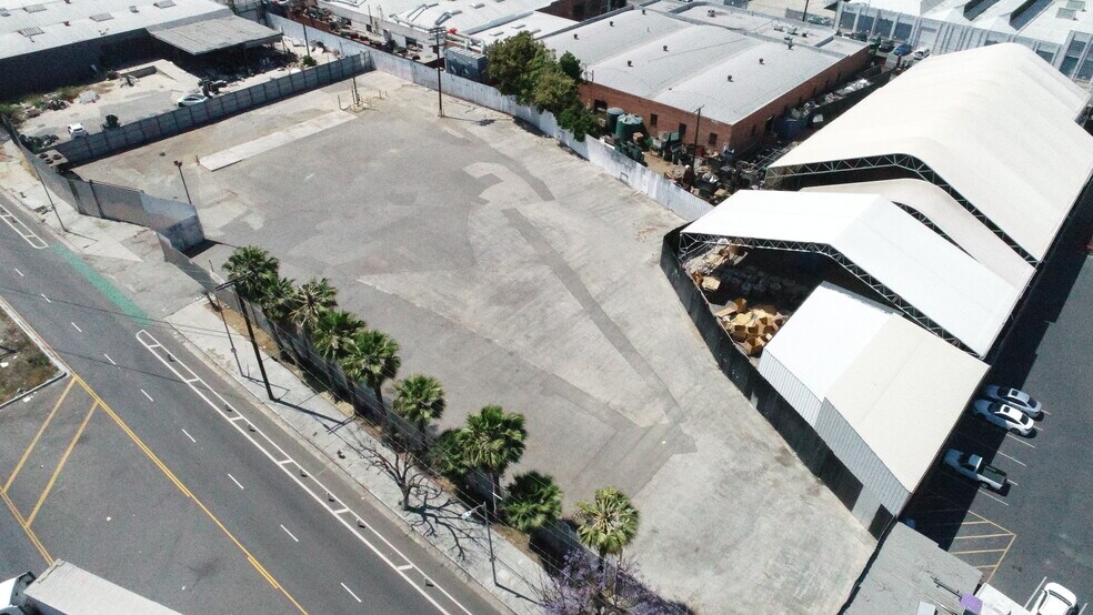 841 E Gage Ave, Los Angeles, CA à louer - Aérien – Image 1 sur 7