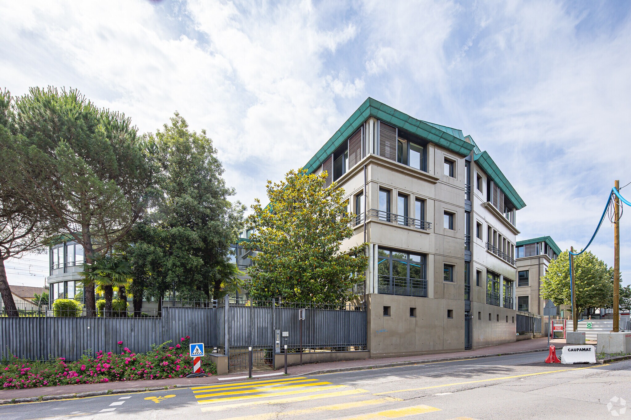 11-15 Avenue Le Brun, Antony à louer Photo principale– Image 1 sur 3