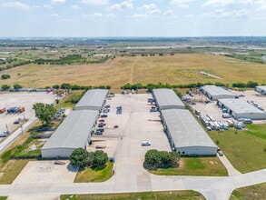 1120 Blue Mound Rd W, Haslet, TX à louer Photo intérieure– Image 1 sur 1