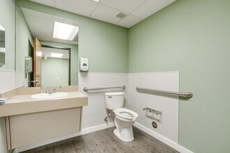 1340 S main St, Grapevine, TX à louer Photo intérieure– Image 2 sur 5