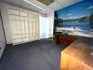 Plus de détails pour 4040 SW Military Dr, San Antonio, TX - Local commercial à louer