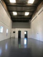 Rabans Clos, Aylesbury à louer Photo de l’immeuble– Image 2 sur 2