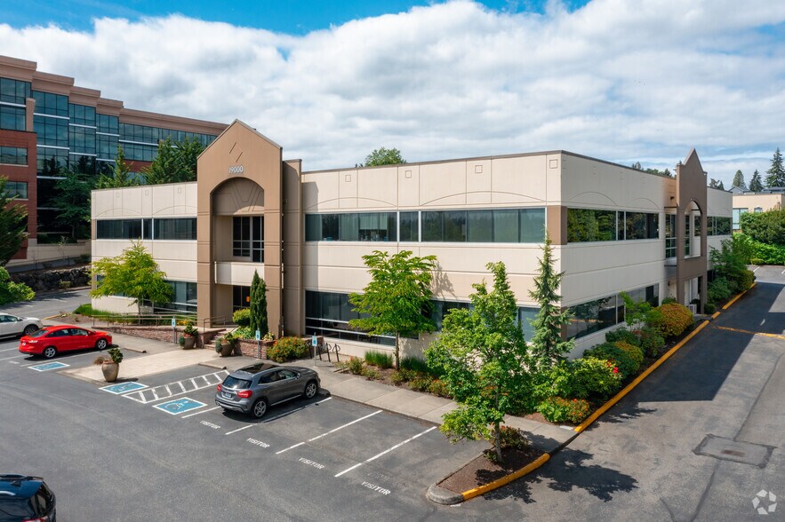 19000 33rd Ave W, Lynnwood, WA à louer - Photo de l’immeuble – Image 3 sur 7