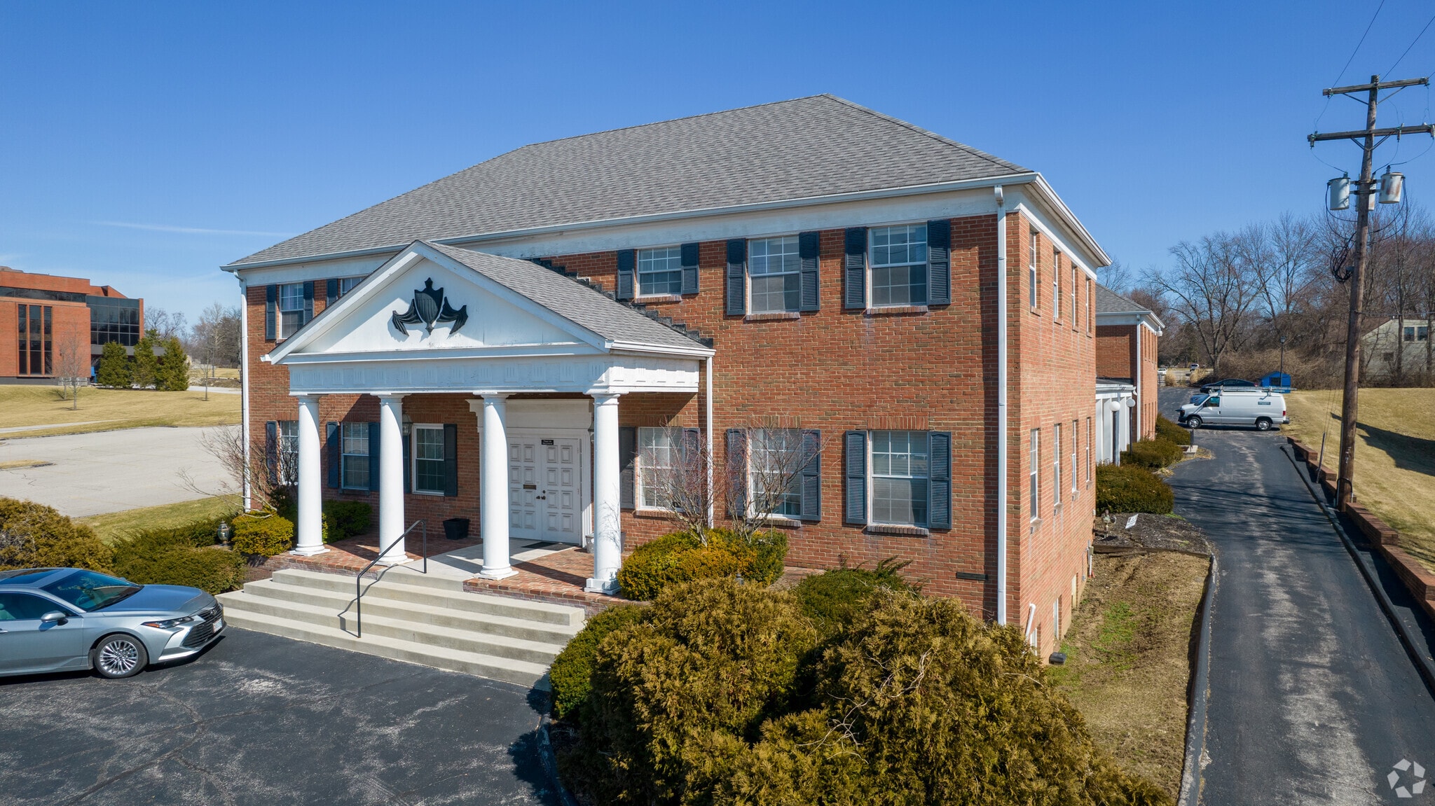 6660 N High St, Columbus, OH à vendre Photo principale– Image 1 sur 28