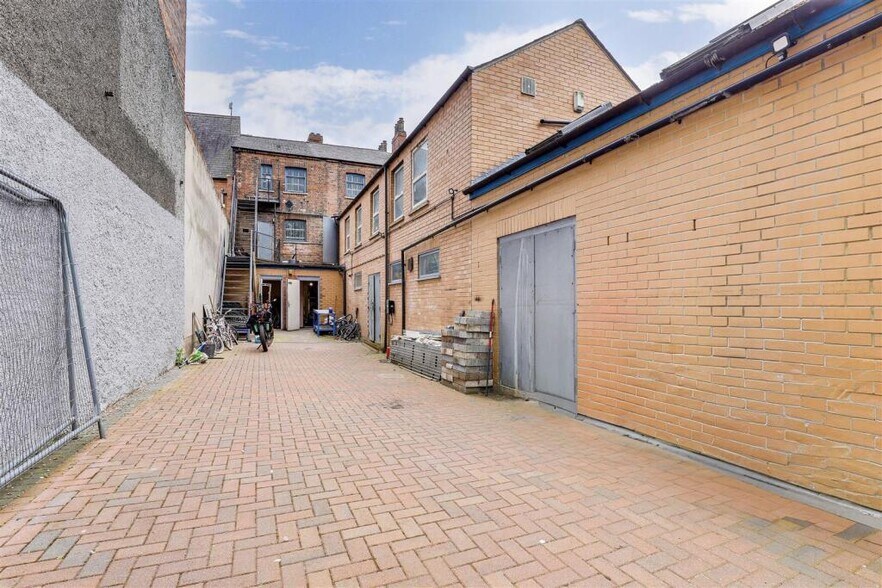 23-25 Carlton Rd, Nottingham à vendre - Photo de l’immeuble – Image 3 sur 7