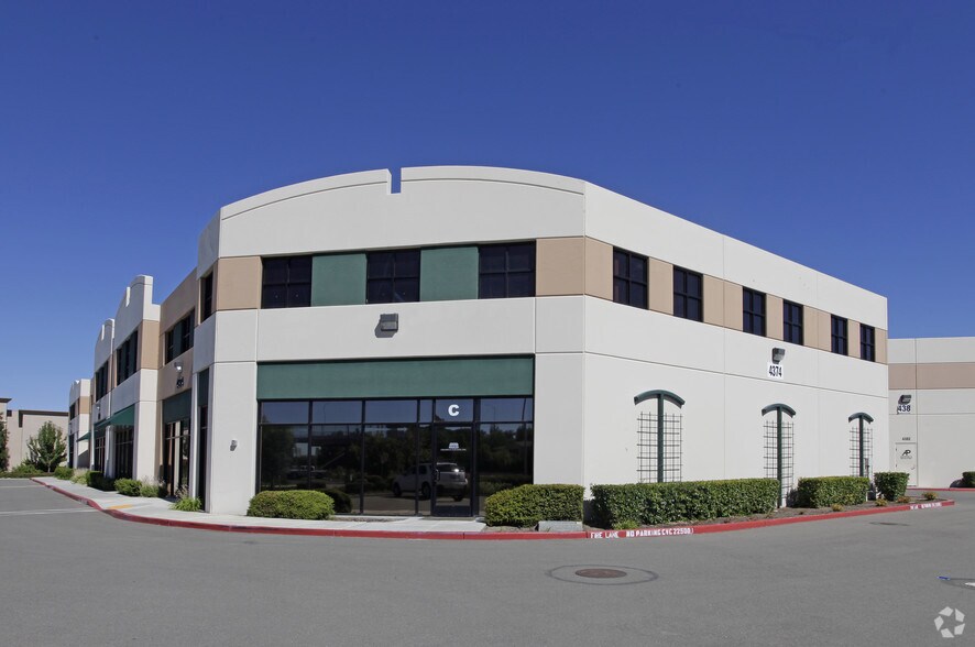 4374 Contractors Cmn, Livermore, CA à louer - Photo principale – Image 1 sur 3