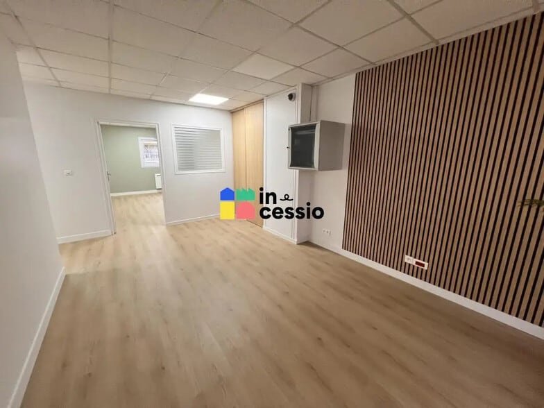 Bureau dans Le Mans à vendre - Photo de l’immeuble – Image 1 sur 30