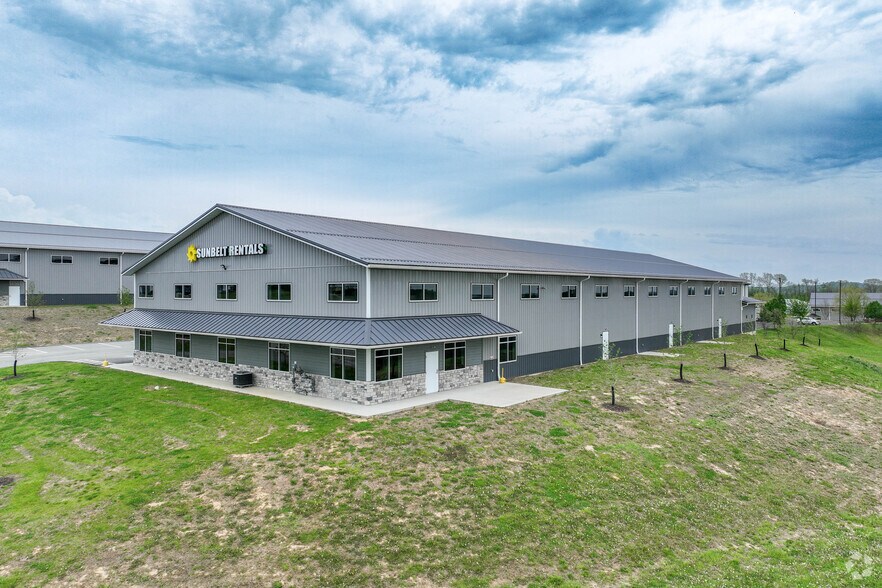 1000 Randall Ct, Export, PA à louer - Photo de l’immeuble – Image 3 sur 9