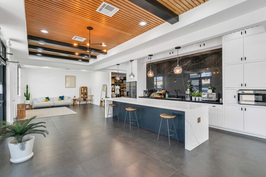 8118 Fry Rd, Cypress, TX à louer - Photo de l’immeuble – Image 3 sur 19