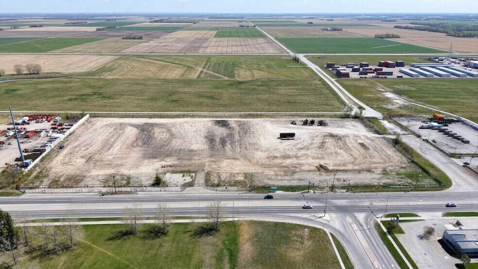 3208 52 St SE, Calgary, AB à vendre - Photo de la construction – Image 3 sur 8