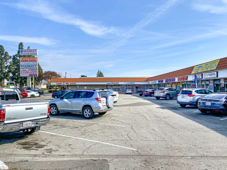 12506-12552 Westminster Ave, Garden Grove, CA à louer - Photo principale – Image 2 sur 6