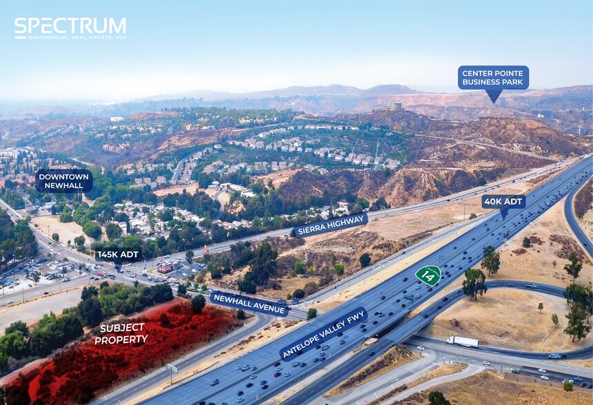 San Fernando Rd, Santa Clarita, CA à vendre - Photo de l’immeuble – Image 2 sur 8