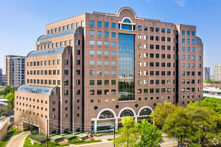 3131 McKinney Ave, Dallas, TX à louer - Photo de l’immeuble – Image 1 sur 14