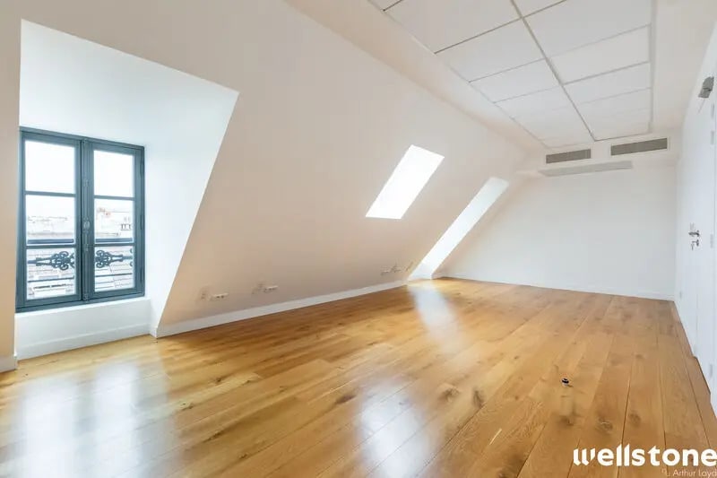 2-6 Rue Neuve Saint-Pierre, Paris à louer - Photo de l’immeuble – Image 3 sur 11