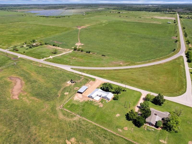 2719 Post Oak Rd, Webberville, TX à louer Photo principale– Image 1 sur 20