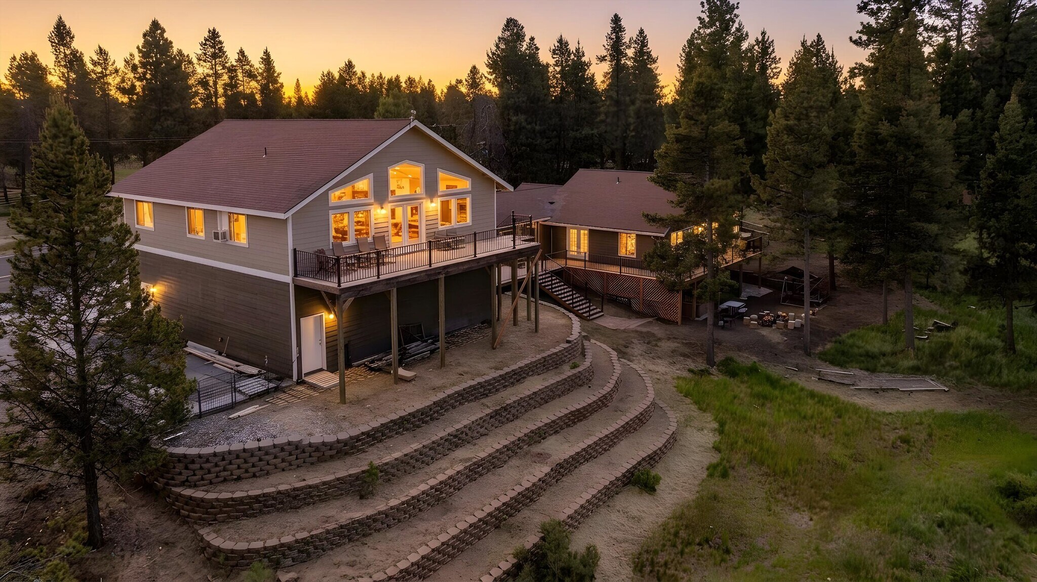 53345 Riverview Dr, La Pine, OR à vendre Photo principale– Image 1 sur 71