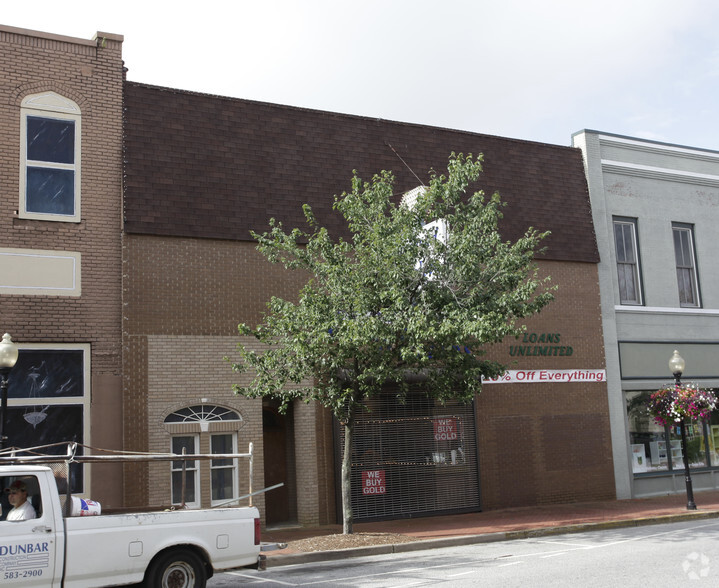 153 E Main St, Spartanburg, SC à vendre - Photo de l’immeuble – Image 2 sur 3