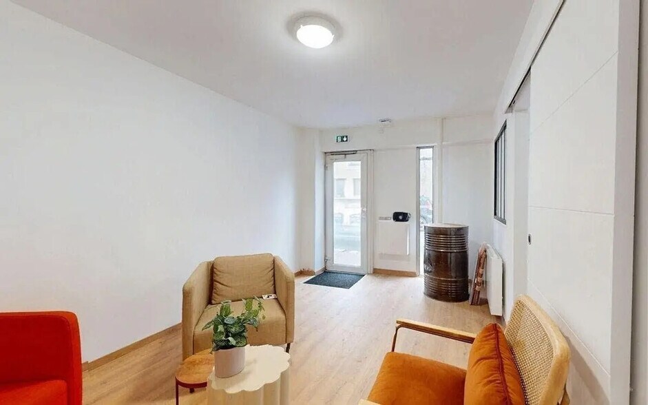 Local d’activités dans Caen à louer - Photo intérieure – Image 2 sur 7