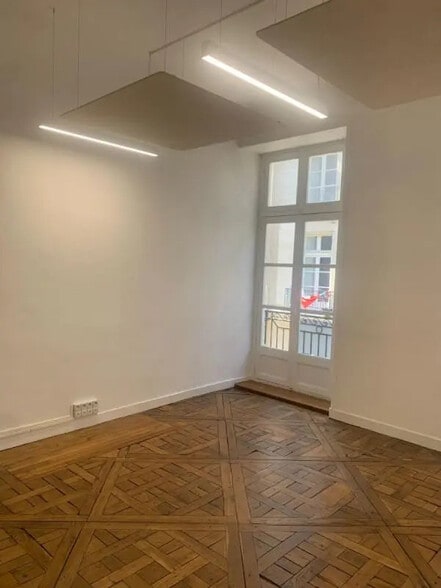 Bureau dans Nantes à louer - Photo de l’immeuble – Image 3 sur 8