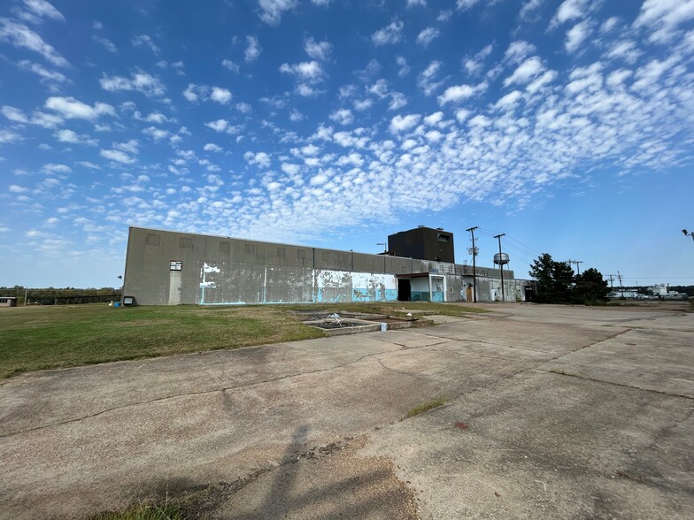 19120 Highway 51, Hazlehurst, MS à louer - Photo de l’immeuble – Image 3 sur 5