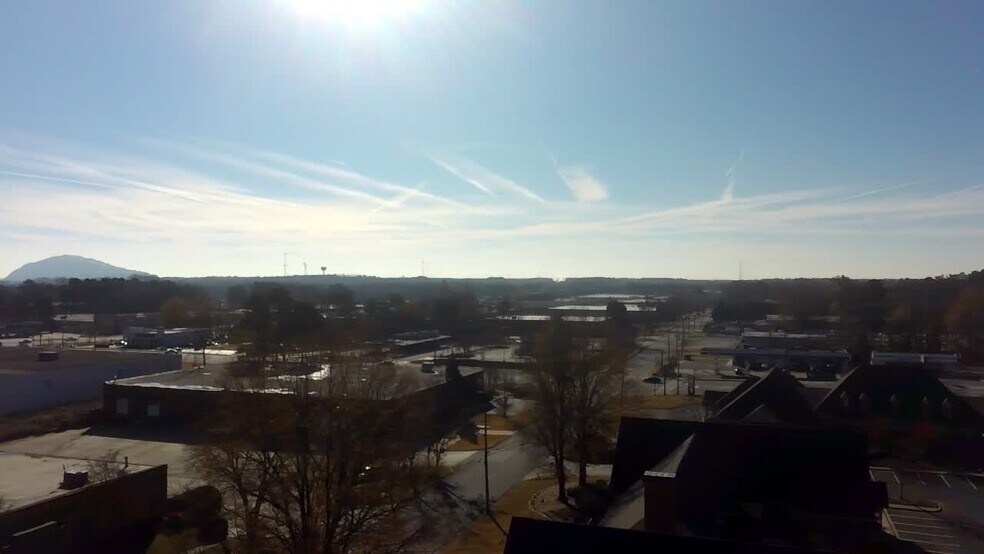 4500 Hugh Howell Rd, Tucker, GA à louer - Vidéo sur l’annonce professionnelle – Image 2 sur 9