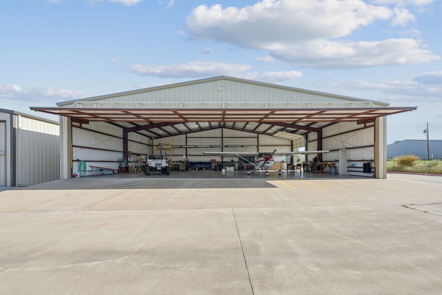 3816 E Interstate 20, Hudson Oaks, TX à vendre - Photo de l’immeuble – Image 3 sur 22