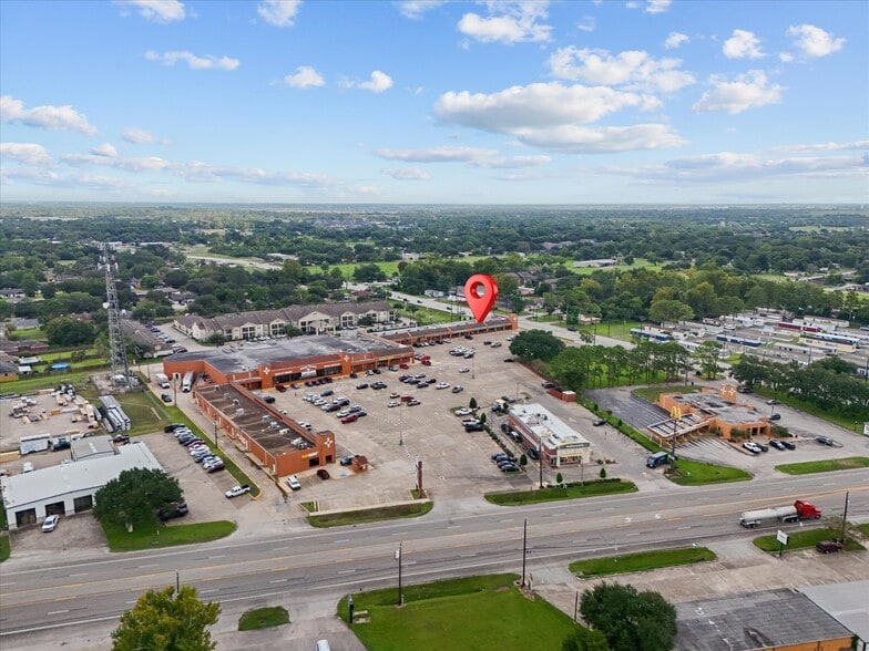 12408 Highway 6, Santa Fe, TX à louer - Aérien – Image 1 sur 23