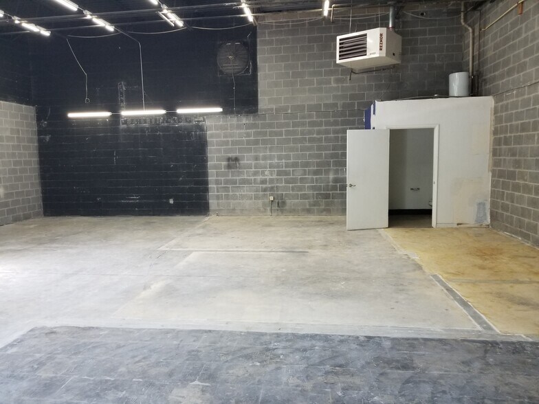 5006 Cook Rd, Beltsville, MD à louer - Photo de l’immeuble – Image 2 sur 16