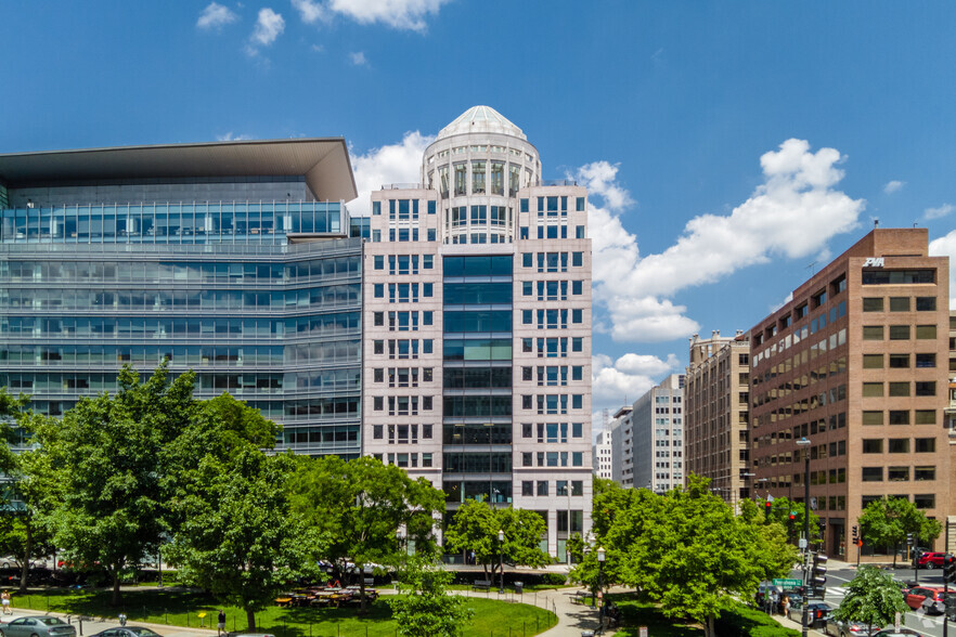 1801 Pennsylvania Ave NW, Washington, DC à louer - Photo de l’immeuble – Image 3 sur 6