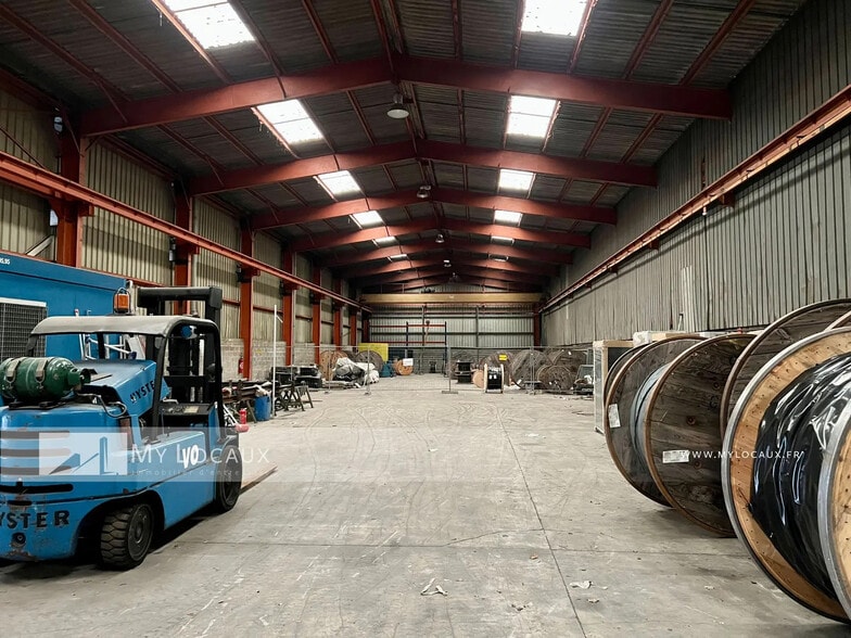 Industriel/Logistique dans SAINT-OUEN-L'AUMONE à louer - Photo intérieure – Image 3 sur 10