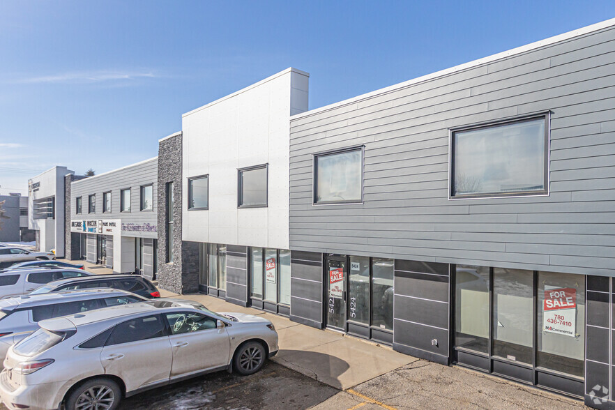 5418-5424 97 St NW, Edmonton, AB à louer - Photo principale – Image 2 sur 20
