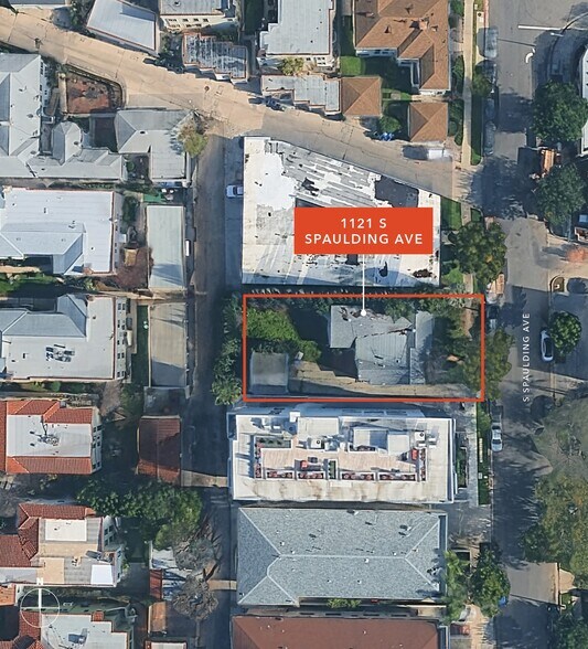 1121 S Spaulding Ave, Los Angeles, CA à vendre - Photo de l’immeuble – Image 3 sur 10