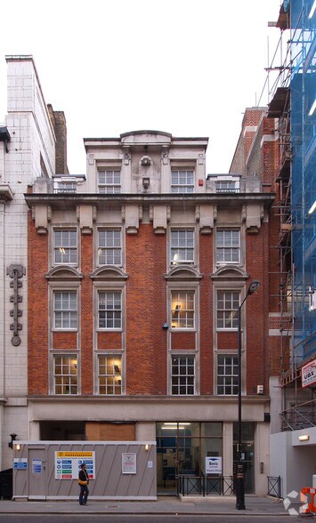 32-34 Great Titchfield St, Londres à louer - Photo de l’immeuble – Image 2 sur 5