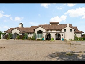399 Vineyard Ln, Springtown, TX à louer Photo de l’immeuble– Image 1 sur 29