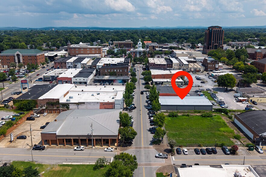 311 Main St, Murfreesboro, TN à louer - Photo de l’immeuble – Image 2 sur 10