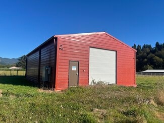 Plus de détails pour 10070 Chance Rd, Tillamook, OR - Industriel/Logistique à louer