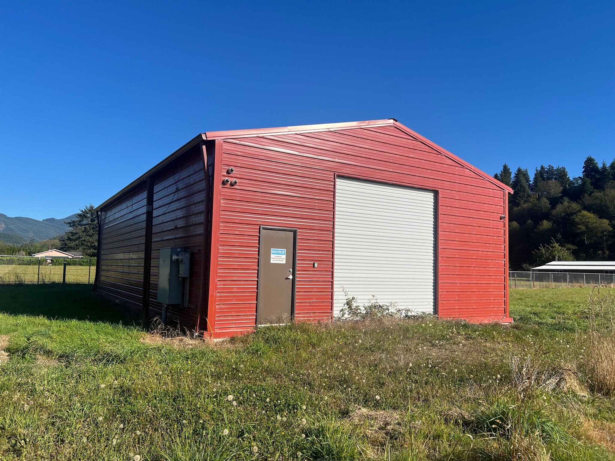 10070 Chance Rd, Tillamook, OR à louer Photo principale– Image 1 sur 6